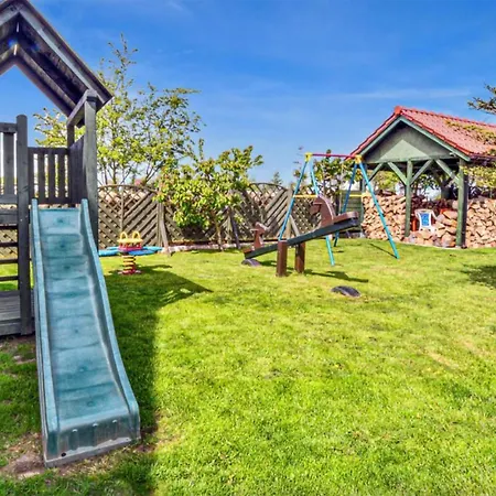 Holiday home Awesome In With Sauna Darlowo