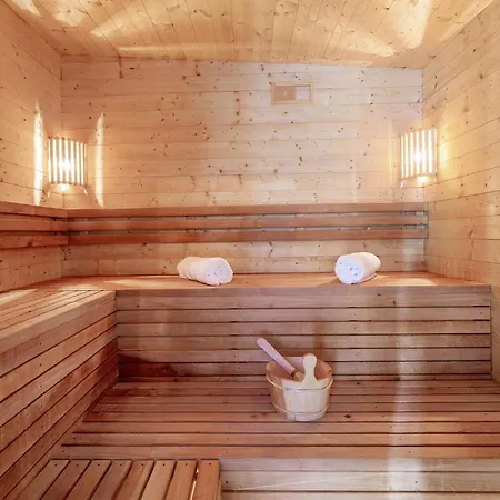 Semesterbostad Awesome Home In Darlowo With Sauna *